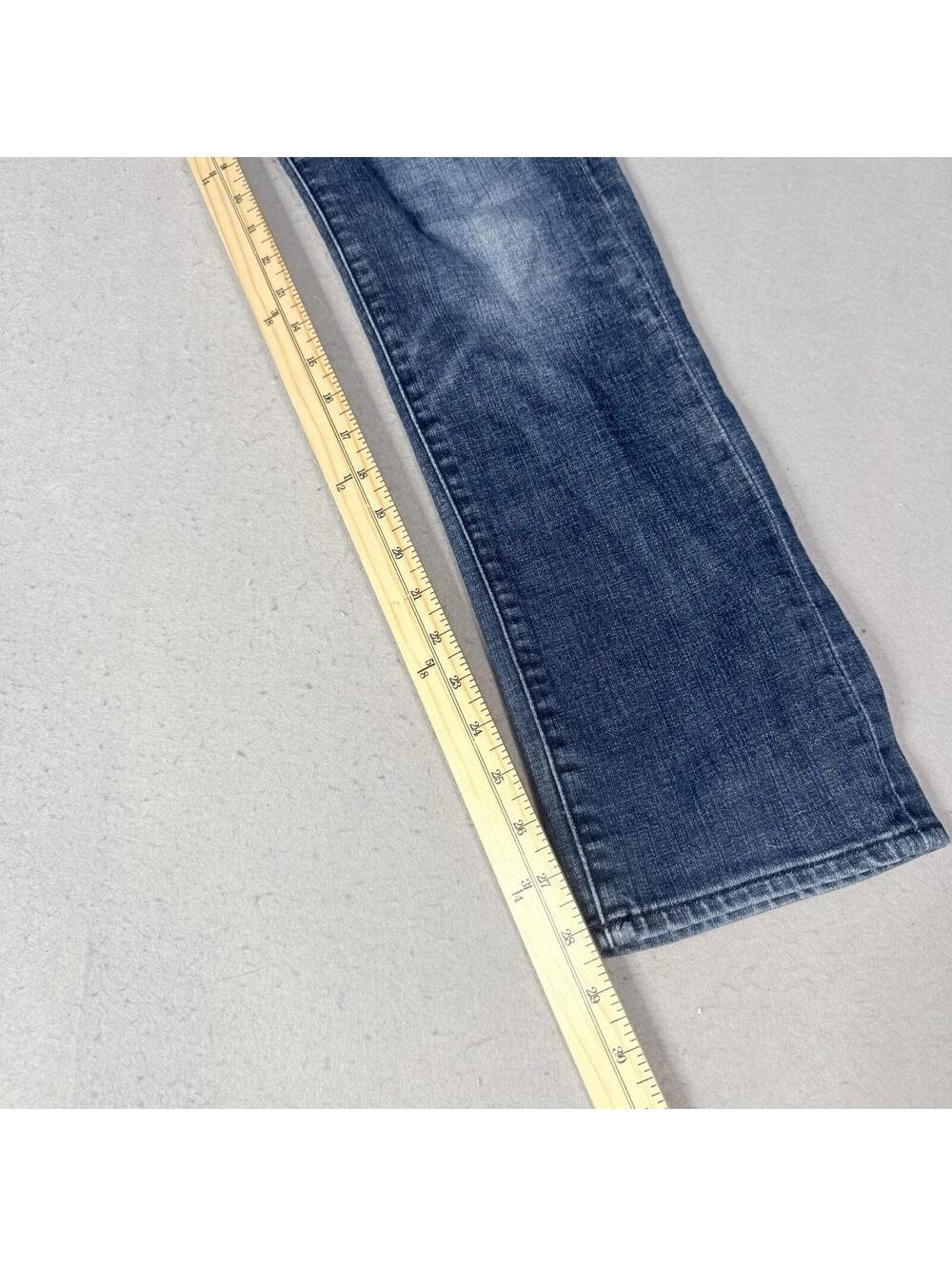 Lucky Brand Jeans Men’s 29/30 Blue Straight Fit Distressed Wash Denim‎ Pants - Picture 9 of 16